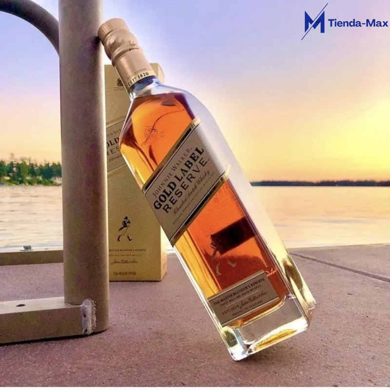 KIT PREMIUM JOHNNIE WALKER – BLACK, GOLD & GREEN LABEL